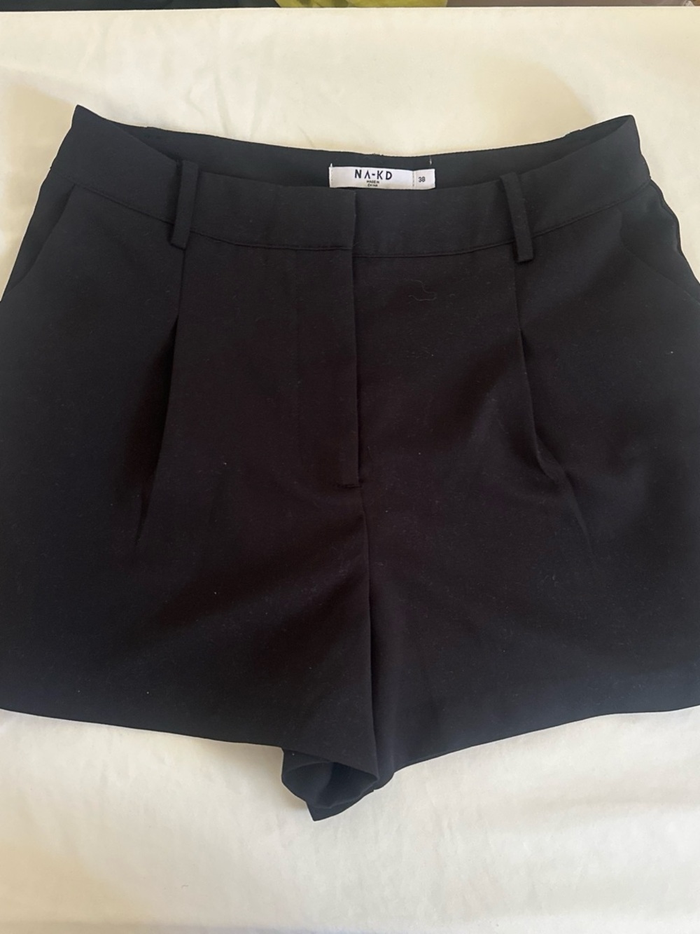 NA-KD Black High-Waist Tailored Women's Shorts